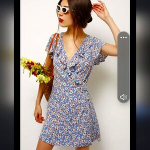 Olivaceous floral print wrap dress 👗